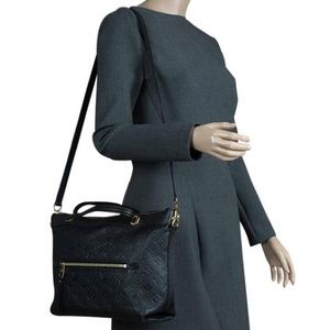 ✨💎STUNNING CROSSBODY LEATHER LOUIS VUITTON BASTILLE PM NOIR